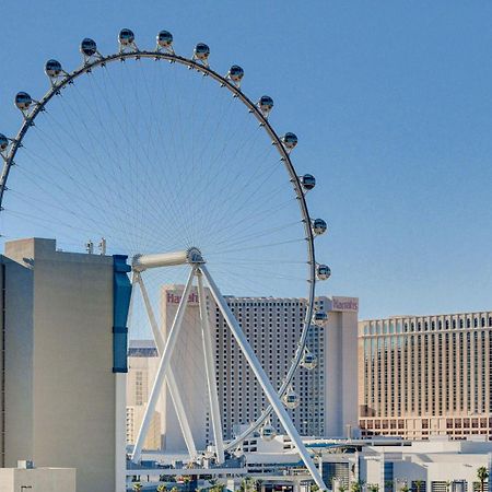 Modern Oasis Steps Away From The Las Vegas Strip Bagian luar foto
