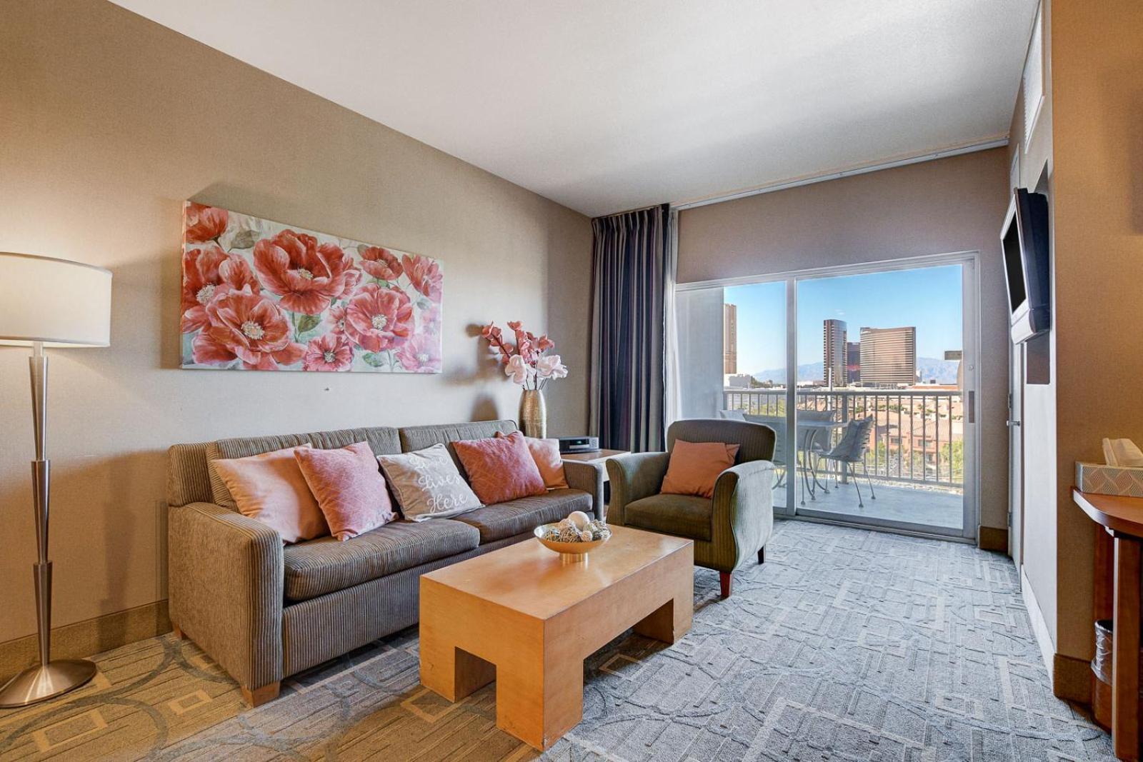 Modern Oasis Steps Away From The Las Vegas Strip Bagian luar foto